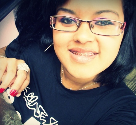 No momento em que você pensar em desistir, lembre-se do motivo pelo qual você aguentou por tanto tempo.  ♥