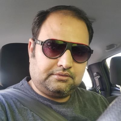 عام شہری، سمندر پار پاکستانی، مکینیکل انجینئر، سوچنے/سمجھنے/پوچھنے کی پاداش پر پرانے فیسبک اور ٹویٹر اکاؤنٹ بند کر دیے گئے ہیں۔