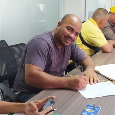 raphaelvalero's profile picture. Militante del PSUV orgulloso de ser de izquierda, Socialista y profundamente chavista