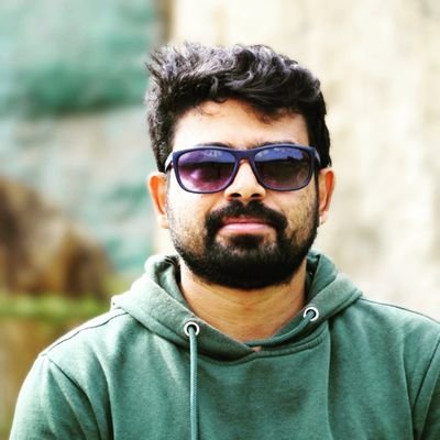 sarunatnt's profile picture. MY NAME IS RED