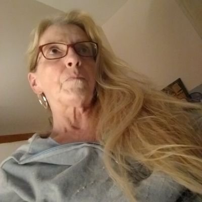 BettyMo70234238 Profile Picture