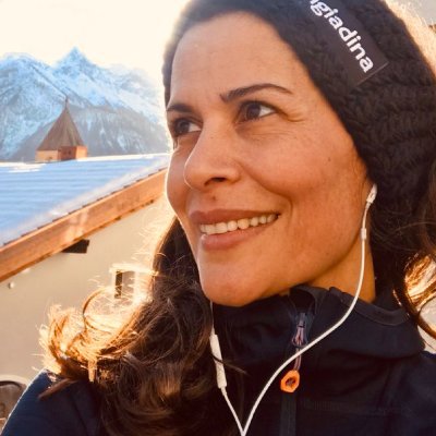 Serial founder 🚀 life-enhancer☀️ Swiss-Colombian🇨🇭🇨🇴 #mentalhealth advocate🎗talks about what drives people & how #tech/#AI can support #humanity. 📩 open!