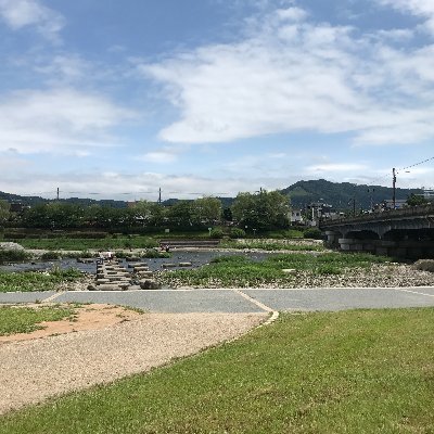 「人のことをあれこれ言いたくなったら、ちょっと考えてみるがいい。この世の中、みんながみんな恵まれてるわけじゃなかろう」