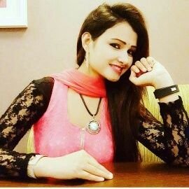 RuchiPundir_'s profile picture. क्षत्राणी

•MountainKid •Traveler •TeaLover