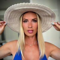 Claire Castel (+18) (@castel_claire) 's Twitter Profile