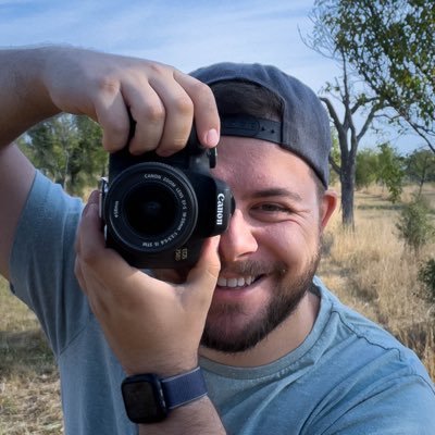 Hobbymäßiger Fotograf, Programmierer und Streamer | Gamer mit Leidenschaft | Bass Maniac | Maßloser Übertreiber