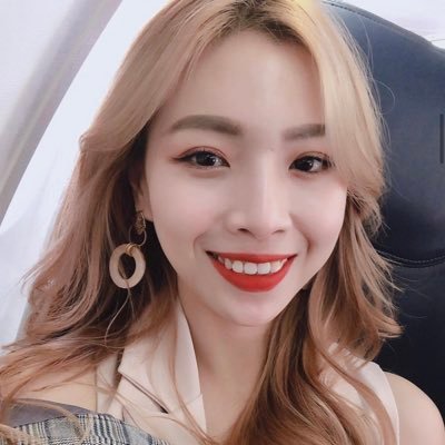 lytng03495365's profile picture. Do things with love and be a person with a grateful heart.