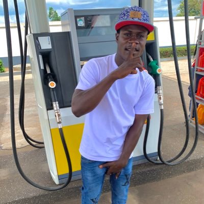 1_realkb's profile picture. DON’T BELIEVE THE HYPE🥶