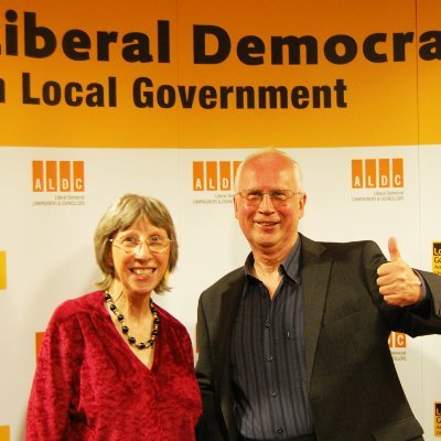 Former Chair W Herts LDems; ex HCC Cllr, Tring; ex DBC Cllr, Tring West
ex scientist/export sales mgr/businessman. Europhile. Had Scots Grandad. Deutschsprächig