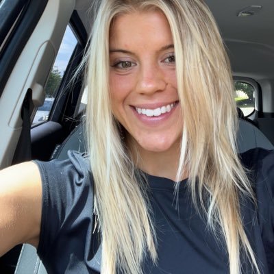 25craftshelby's profile picture. Christ follower. Lippy soccer #2.