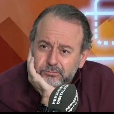 Periodista
Asesor de Comunicación.
19 años en Antena 3 TV con los mejores. Sólo robo y mato por necesidad. Hoy me río de casi todo. Periodista Digital.