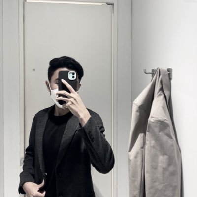 izzatamirfadzil's profile picture. 