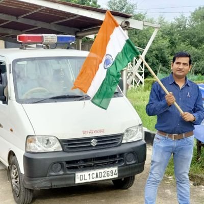 PRAVESH97143633's profile picture. 