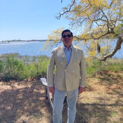 GOP operative in hot pursuit of trying to be the best version of myself. Sports enthusiast, bicoastal, & thalassophile. @uncwilmington alum.