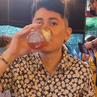 Bernie (@freshqueso) 's Twitter Profile