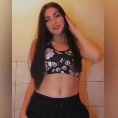 alejandrarivr Profile Picture