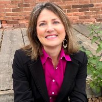 Stephanie Landsem (@stephlandsem) 's Twitter Profile
