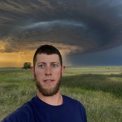 I take pictures and time lapse videos of landscapes, the night sky, and storms.