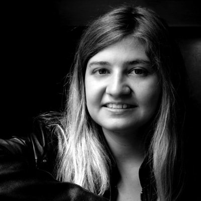 Compositora de música
Female Filmshadowing Program en Netflix
Cima Mentoring 2022
Diplomada en composición en Berklee y en Dirección de cine en la ECAM