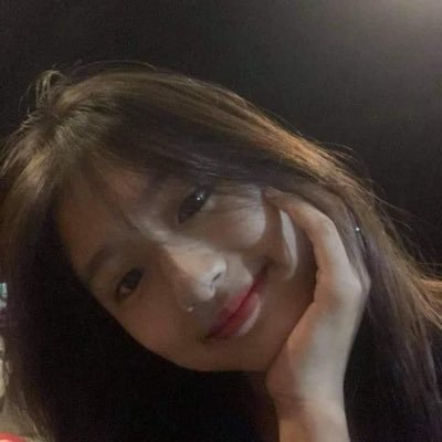 azumicommie's profile picture. half commer half client ewan q na rin sa buhai q