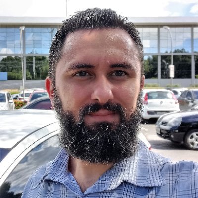 Avô. Marido. Padrasto. Já disse que sou avô?
Atualizar essa Bio porque agora é tudo ou nada: #CiroPresidente