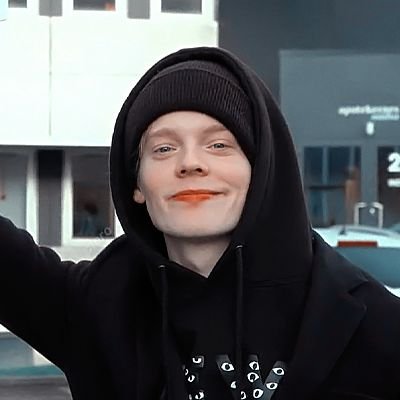 isfranja_'s profile picture. ⠀⠀⠀     
                      𝗺𝘆 𝗁𝘦𝖺𝖽 𝙞𝗌 𝗳u𝗹𝗹 𝘰𝖿 
                      — 𝗣𝗔𝗥𝗔𝗦𝗜𝗧𝗘𝗦 益
⠀⠀⠀