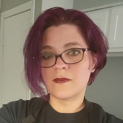 ChaosPixie here. Quick intro: Mother, baker, gamer, book and nature lover. Twitch affiliate and variety streamer. Come say hi! https://t.co/18AZnZZghX