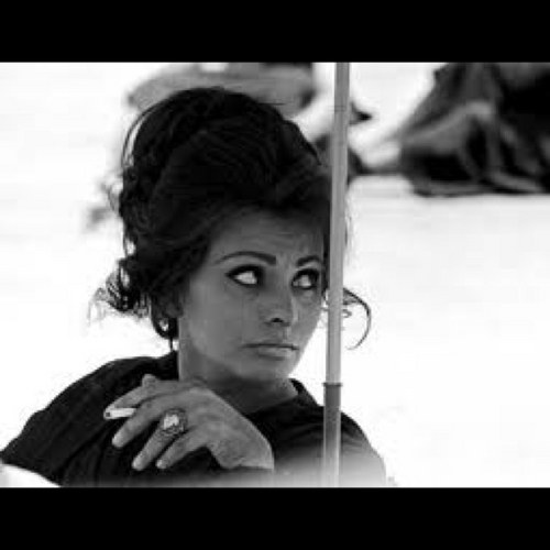 Love_012198's profile picture. 