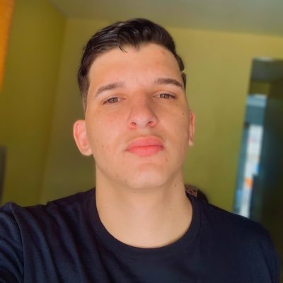 davi_martins22's profile picture. Graduando em Enfermagem, Aquariano♒️ ascendente em sagitário ♐️, Voleibol Player🏐 , 📍PE |87|🌵 @davi__martinss 📷