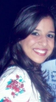 Fiz uma promessa, só contarei depois que a noite adormeça e o sol venha nos aquecer com seu poderoso raio da manhã ♪
