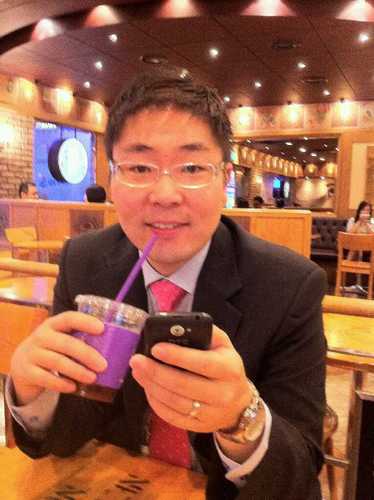 한국 알카텔루슨트에 근무하는 34세 건실한 청년입니다. 일과 사랑, 종교에 최선을 다하는 남자이고 싶습니다.