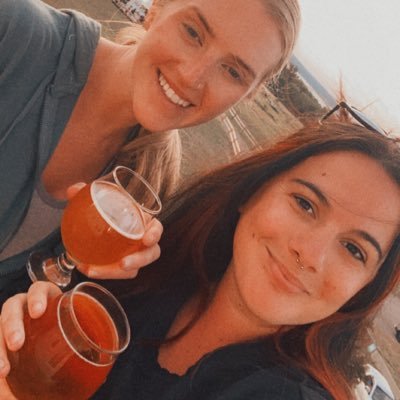 Jvas2241's profile picture. • BSU English Ed ‘20 •