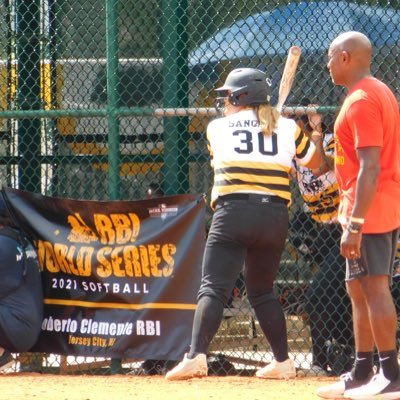 Julia Sanchez Profile