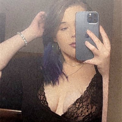 18+ bisexual, plus size😏 click the link‼️