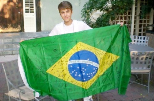15 years, model, outgoing, funny, friendly, cool, now just follow, haha(: You will always be my only love Justin Bieber ♥ Never gonna give you up.
#NSN :')