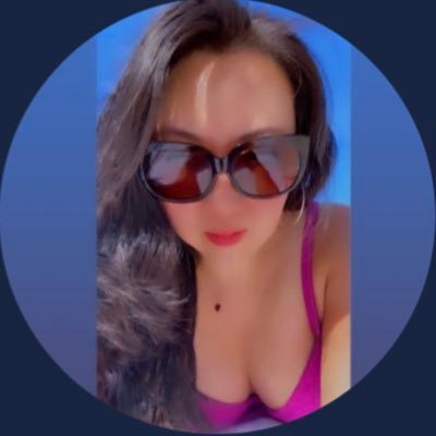 Here for everything crypto, NFTs, FinTech, blockchain, Web3, the Metaverse and beyond! 🚀✨ @SheFi S12 @veefriends @worldofwomennft @vspass @womenandweapons