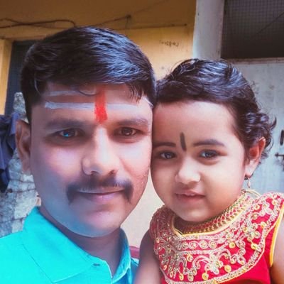 YallalingPooj17's profile picture. YAS