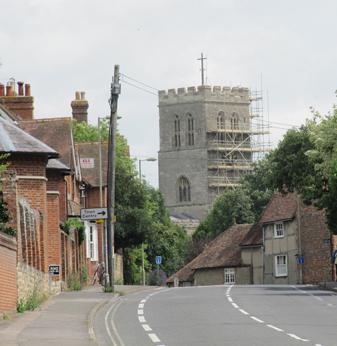 Thame Town Council are working on a Neighbourhood Plan for Thame.  All views welcome!  Tweets from the project team (http://t.co/xjU8HIYO7r)