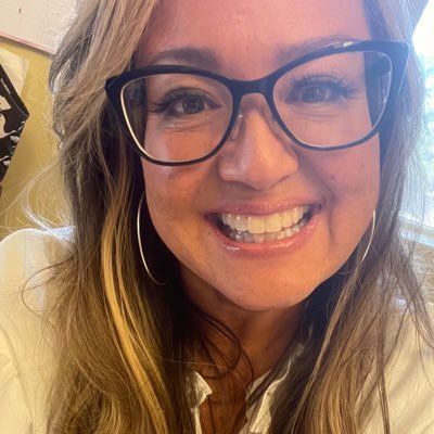 *Mother of 2 incredible people *UT Longhorn alumna *Aquarius #dog lover
