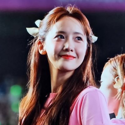 eonnhi's profile picture. - ̗̀🕊。 ꒰ ＃ℛ𝑜𝓁𝑒̀𝓅𝓁𝒶𝓎𝑒𝓇 ꒱ ⋮ Classy, dignified, seductive, and soothing