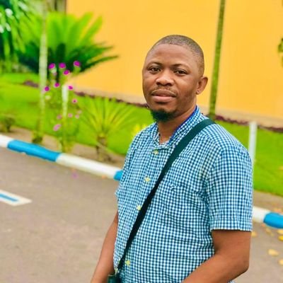 reagan86020462's profile picture. Française