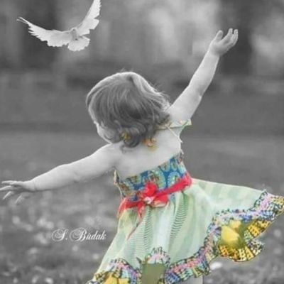 MzeyyenY2's profile picture. 