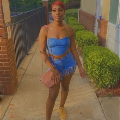 BLESSED ✞ ' Carver Alumni | 2O15 ♡ AZALEA 💕 amos: @lovelanayeee ig: xo.naeee_ ∴ RIP FALFA 💙