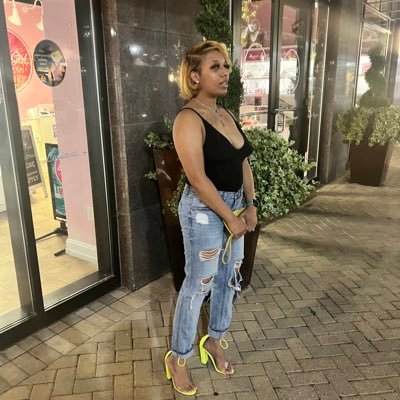 ayye_teeee's profile picture. 12/13/14 | Believe In Yourself, Be The Change. | Long Live Nell💔 | Fly High Cousin👼🏽|