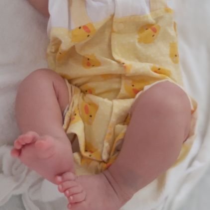 愛する息子が生まれました💕3y👶
特発性拡張型心筋症の診断
今はお薬で治療を頑張っています
いずれは移植が必要になってしまうかもしれませんが、懸命に頑張る息子👶を信じてパパママが守ります🙌
よろしくお願いします(^^)♥
ママは92年,元看護師💉/パパは91年,料理人👨🍳
里帰り→3人での新生活🌸