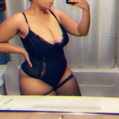 21+ 💦 ‼️NO MEET UPS ‼️ $10 DM Fee OR NO RESPONSE 🗣Cashapp: $DoubleCuppedLove 👻: @Doublecuppedluv