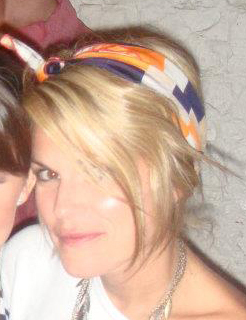 lnhcreative's profile picture. I am better than you at the hula hoop.