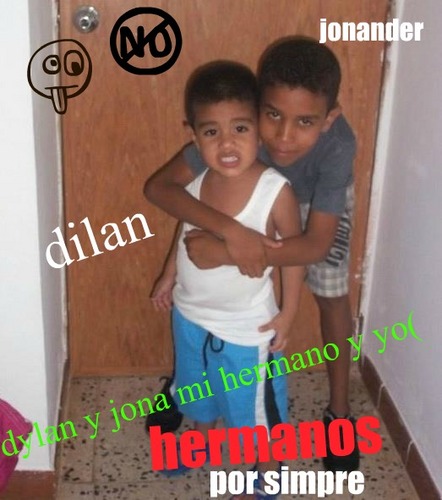 Eljona34's profile picture. 