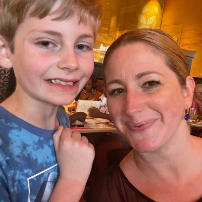 ReyJ200's profile picture. Loving the “spread kindness” life at Sedge Garden Elementary! 🐾💖