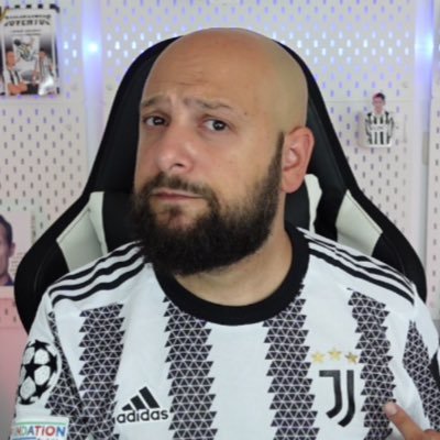 Host @juventusfc https://t.co/wbD2NGzSPm || Giuseppe Bognanni https://t.co/U9zAFf3EfN || Languages: 🇬🇧 🇮🇹 🇫🇷 🇪🇸 🇳🇱